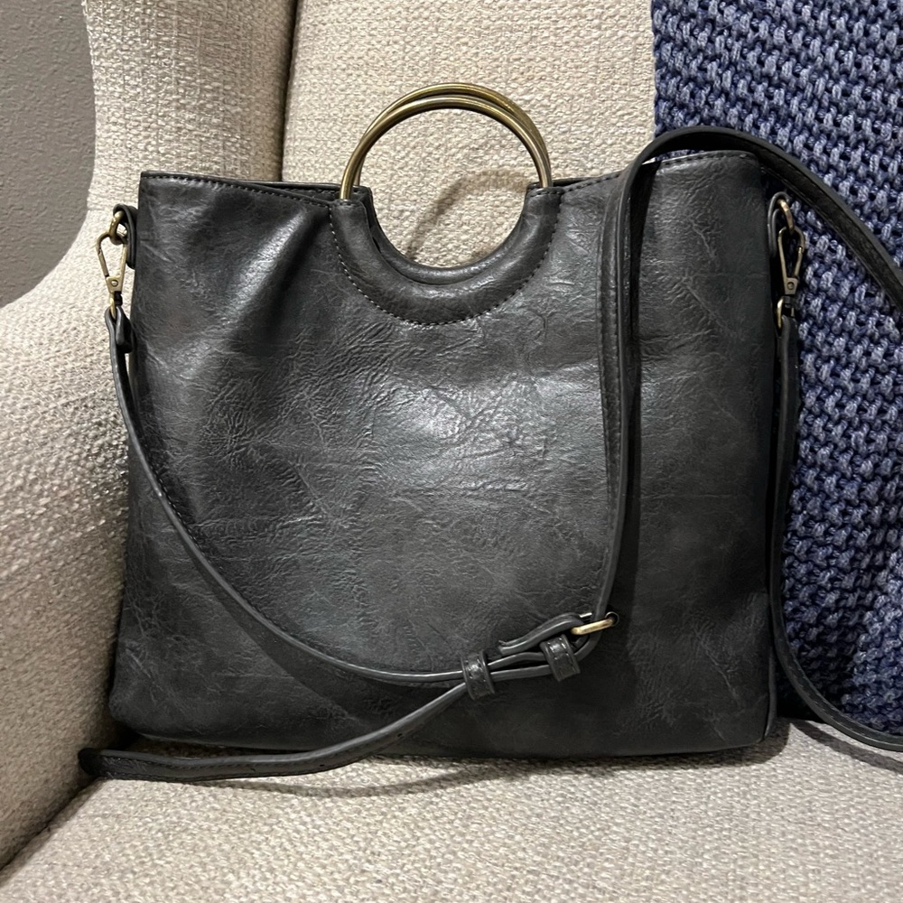 Cute Blackish/Grey mid-size handbag
